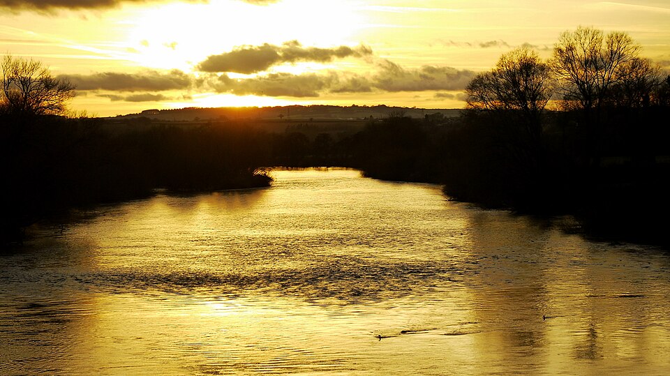 Sunset kayaking on River Wye near Hay-on-Wye - golden hour paddle